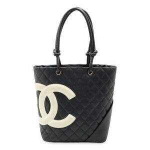 CHANEL Black Shoulder Bag